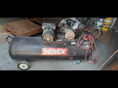 Varios Herramientas Compresor Amx 300lts 5.5hp - Trifsico 2 Cilindros En V