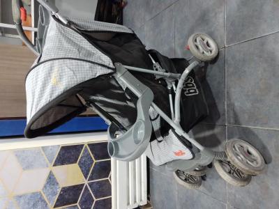 Varios Bebes y Nios Coche y huevito bebesit
